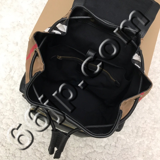バーバリーバッグ着用イメージ